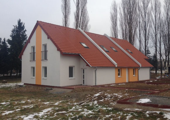 Bytový dům Křenice